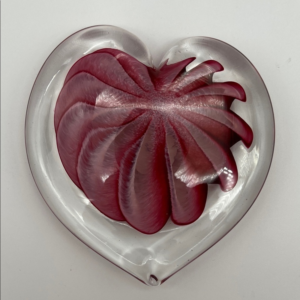 Signed Heart-Shaped Murano-Style Art Glass Paperweight Red and Pink Flower 6” - Picture 2 of 7